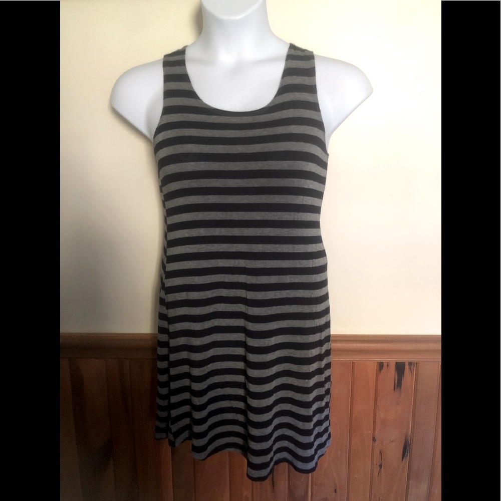 💋Sleeveless Striped Dress. Size Med